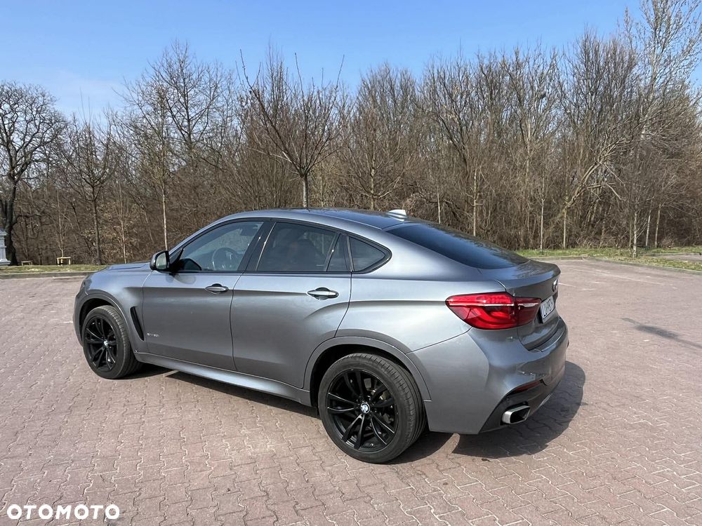 BMW X6 xDrive50i - 7
