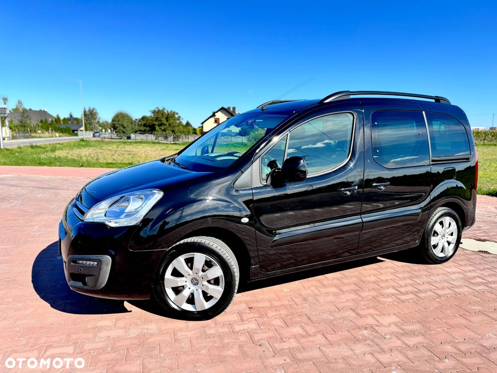 Citroën Berlingo Multispace BlueHDi 120 S&S SHINE - 11