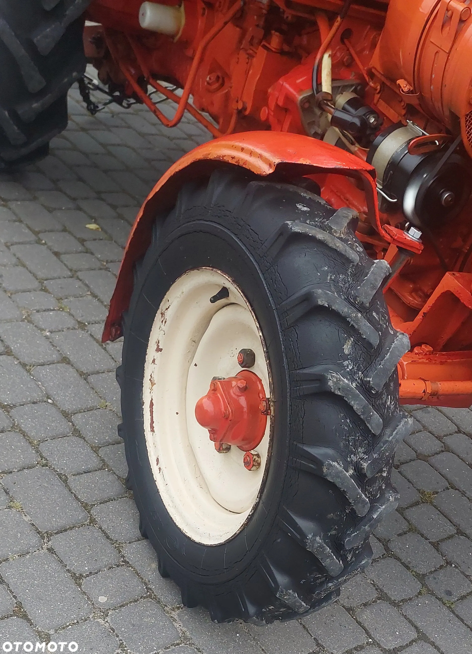 Veles Agro ES Papaj - 18