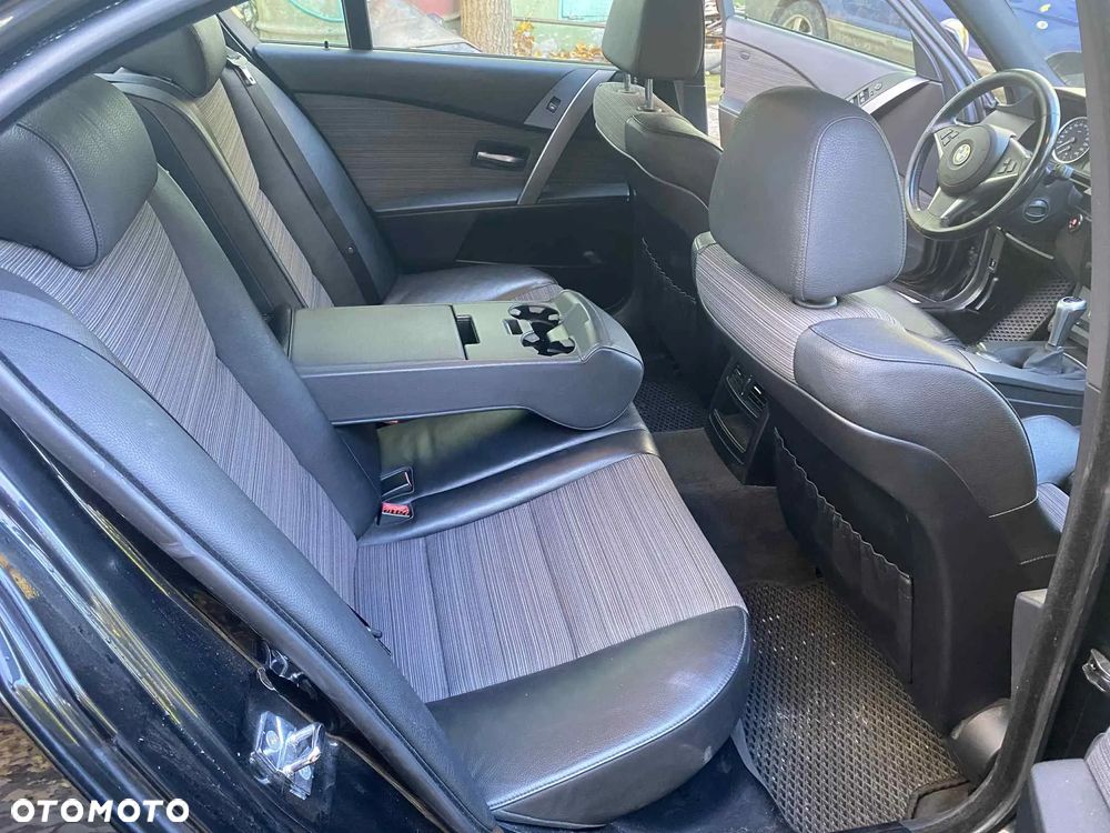 BMW Seria 5 - 12