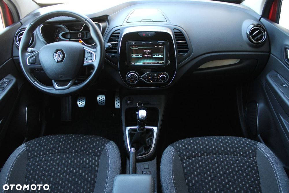 Renault Captur - 25