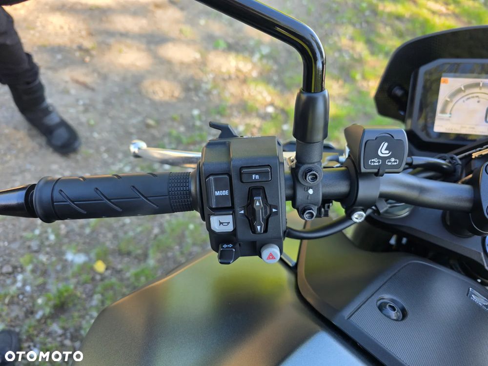 Honda Hornet - 15