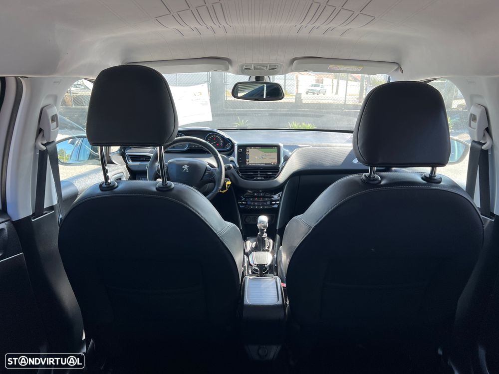 Peugeot 2008 1.6 BlueHDi Allure - 29