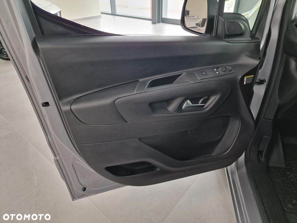Fiat Doblo Cargo - 12