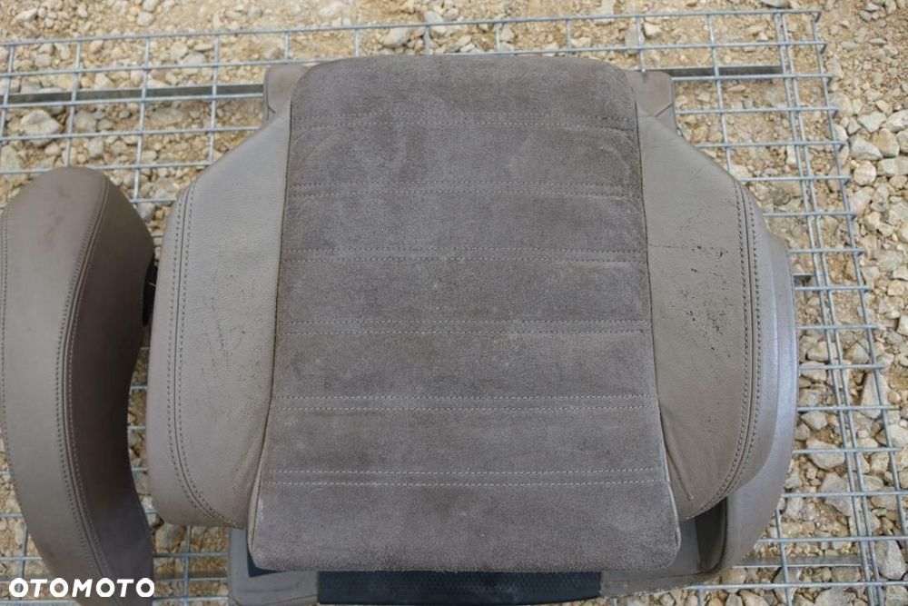 SIEDZENIE FOTELIK ZESTAW VW PASSAT B6 3C9885031BG - 3