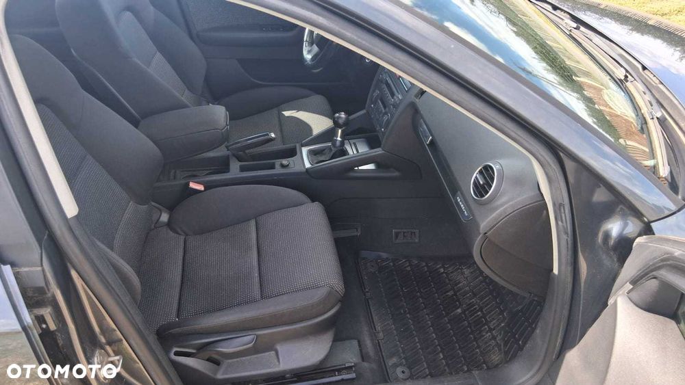 Audi A3 Sportback - 6