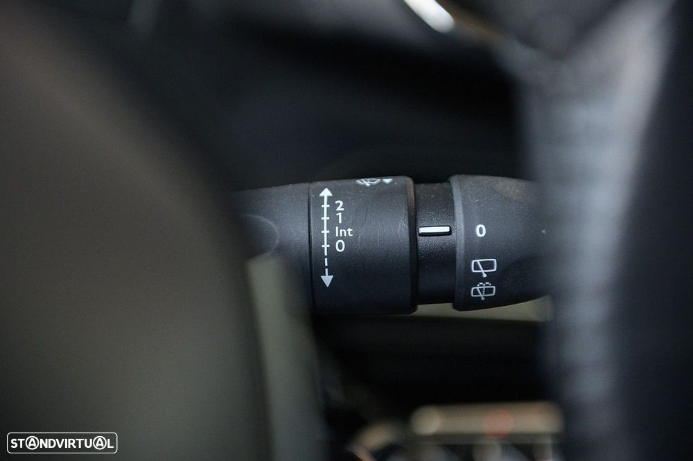 Peugeot 208 1.2 PureTech Active - 36