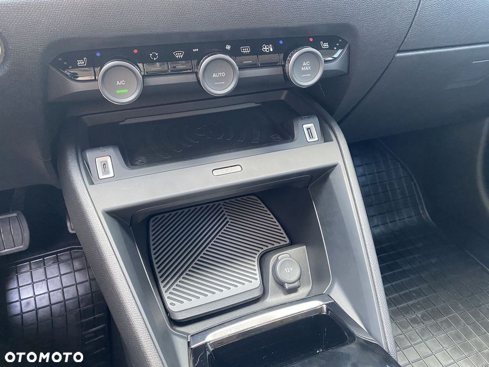 Citroën C4 1.2 PureTech Max S&S EAT8 - 18