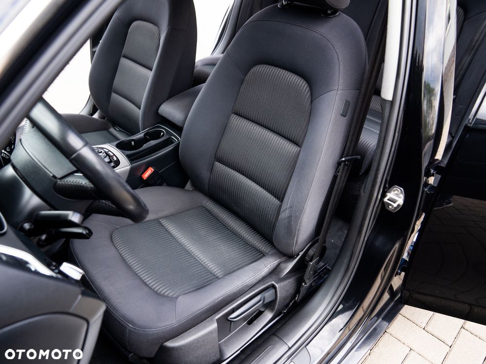 Audi A4 Avant 2.0 TDI - 26