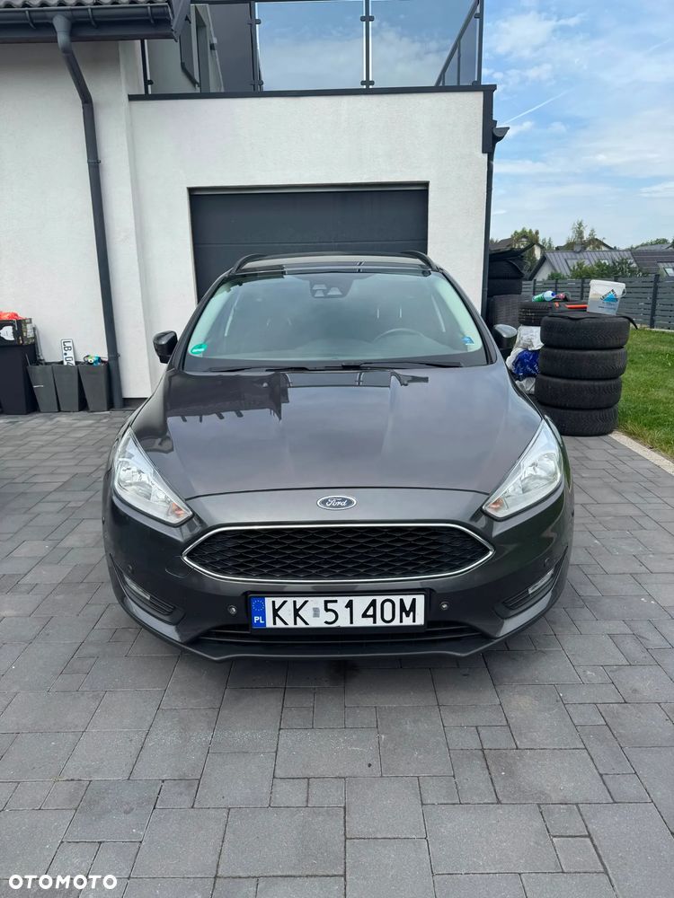 Ford Focus 1.0 EcoBoost Titanium - 3