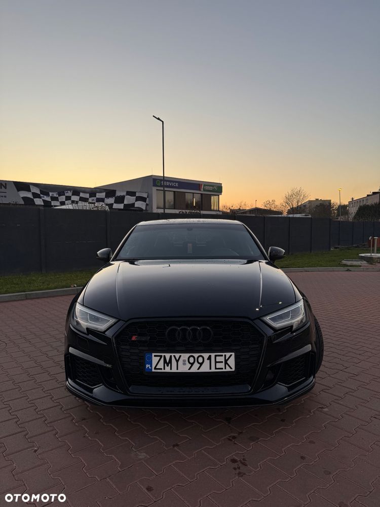 Audi RS3 Limousine 2.5 TFSI Quattro S tronic - 2