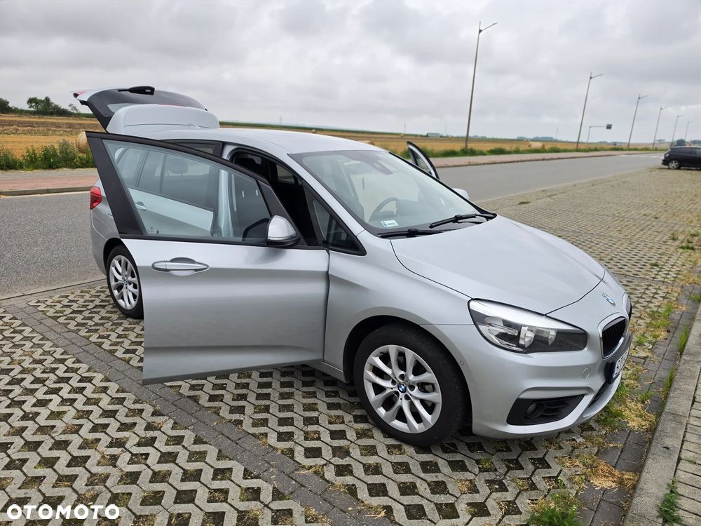BMW Seria 2 218d Advantage - 29