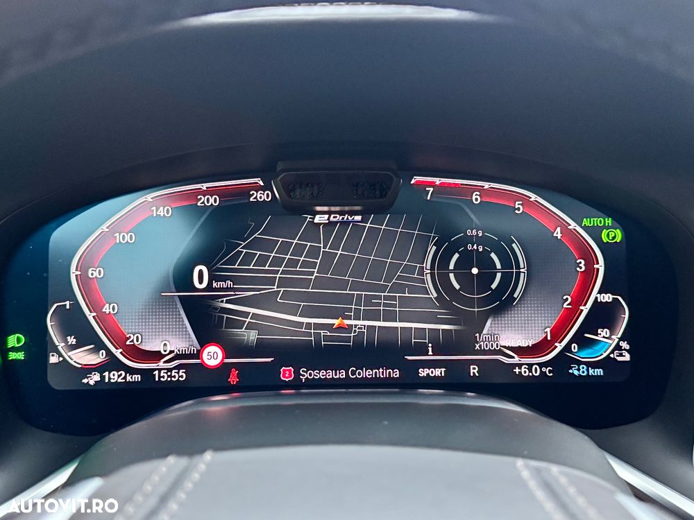 BMW Seria 7 745e - 34