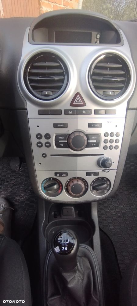 Opel Corsa 1.3 CDTI Edition / Active ecoFLEX - 17