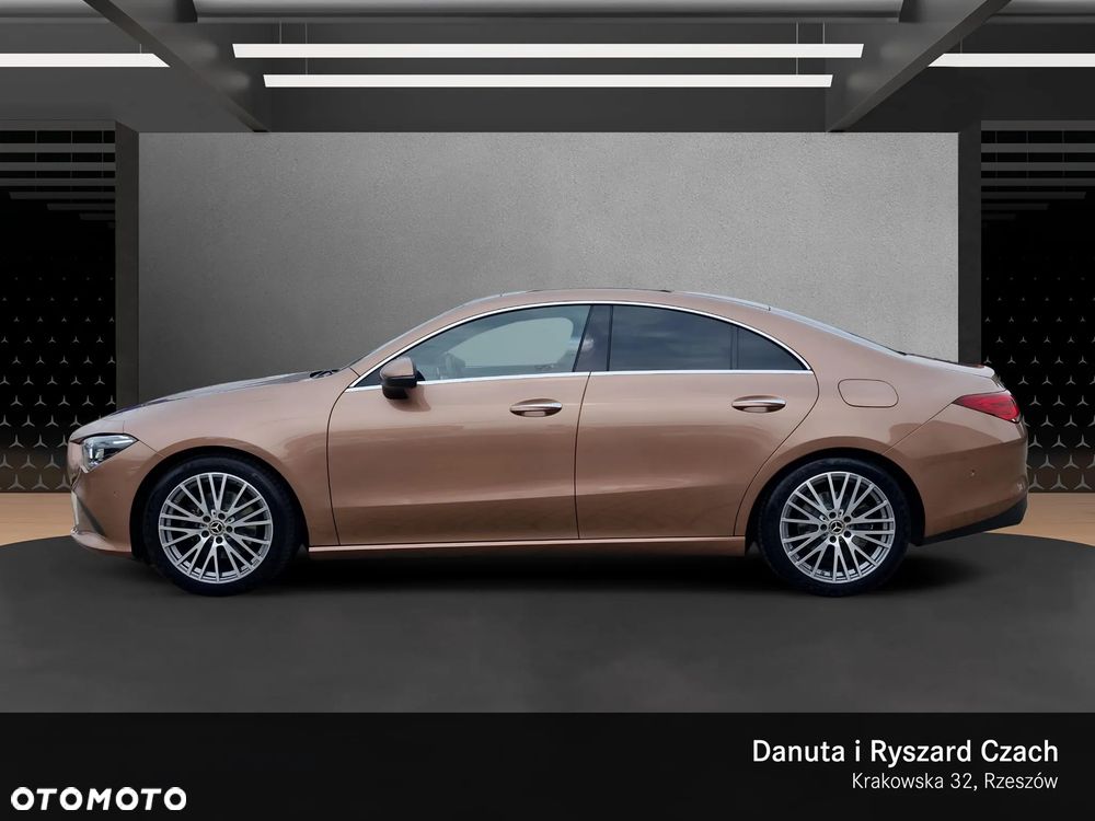 Mercedes-Benz CLA 200 Progressive 7G-DCT - 2