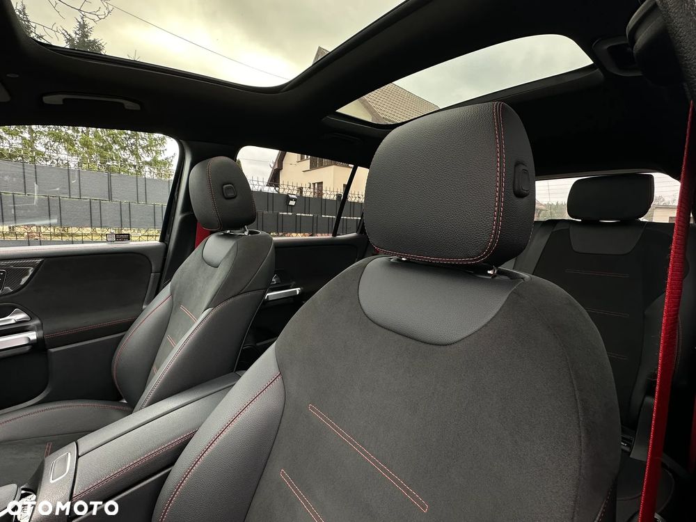 Mercedes-Benz GLB AMG 35 4-Matic - 23