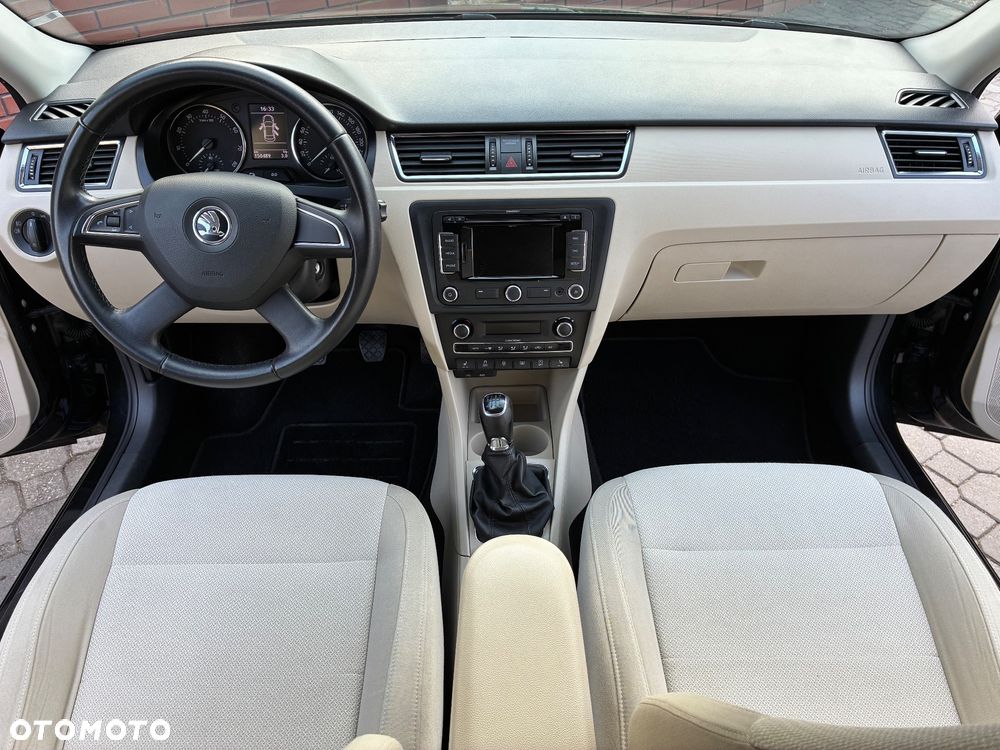 Skoda RAPID 1.2 TSI Elegance - 15