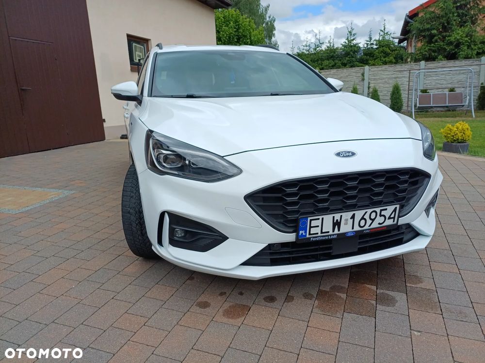 Ford Focus 2.0 TDCi ST-Line Red ASS PowerShift - 11