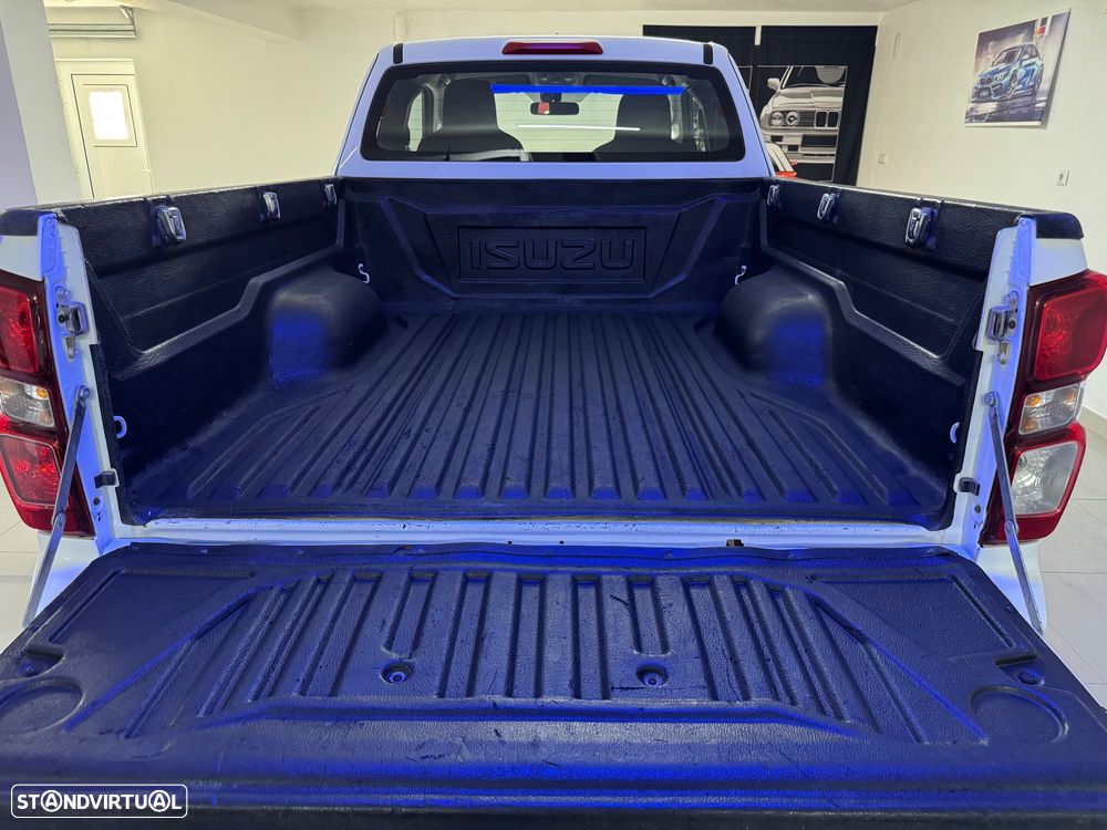Isuzu D-MAX 1.9 DDi 4X4 IVA DEDUTÍVEL X-CAB LONG 3LUG. - 33