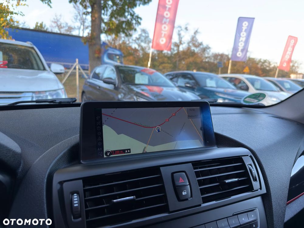 BMW Seria 1 118i Sport Line - 36