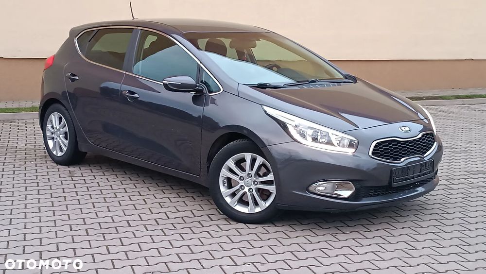 Kia Ceed 1.6 CRDi L - 1
