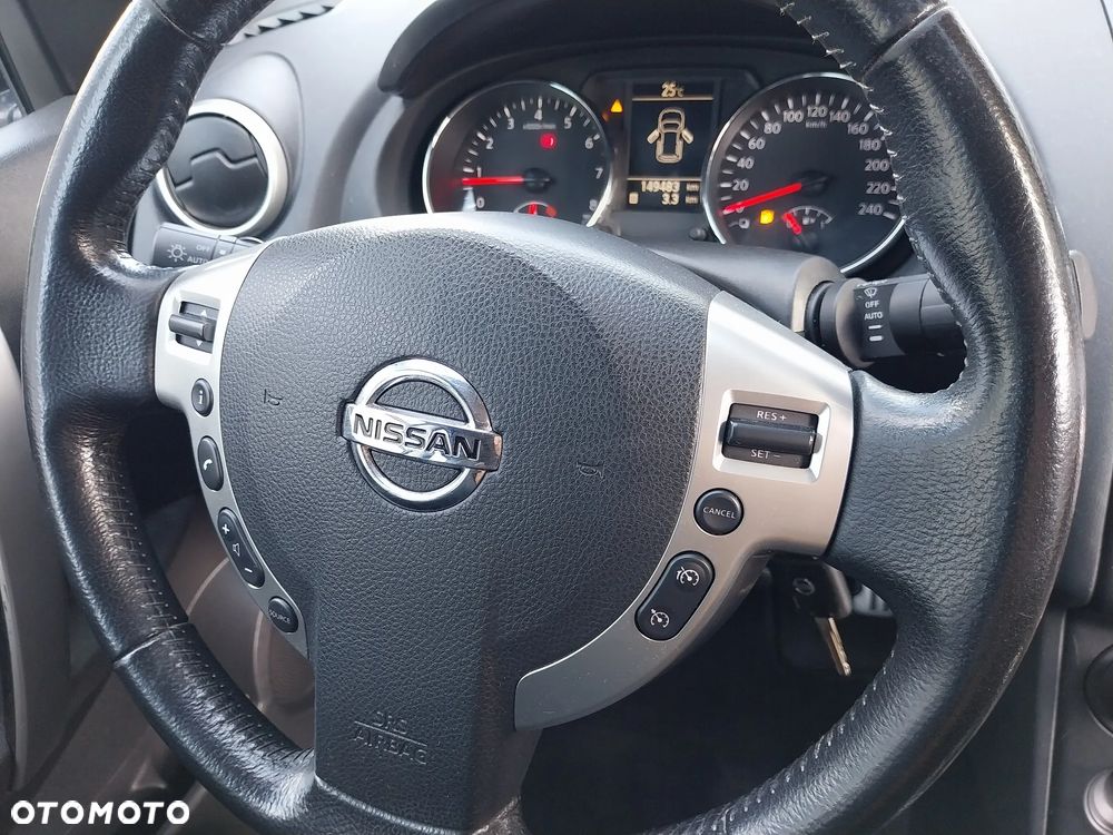 Nissan Qashqai 2.0 tekna - 23