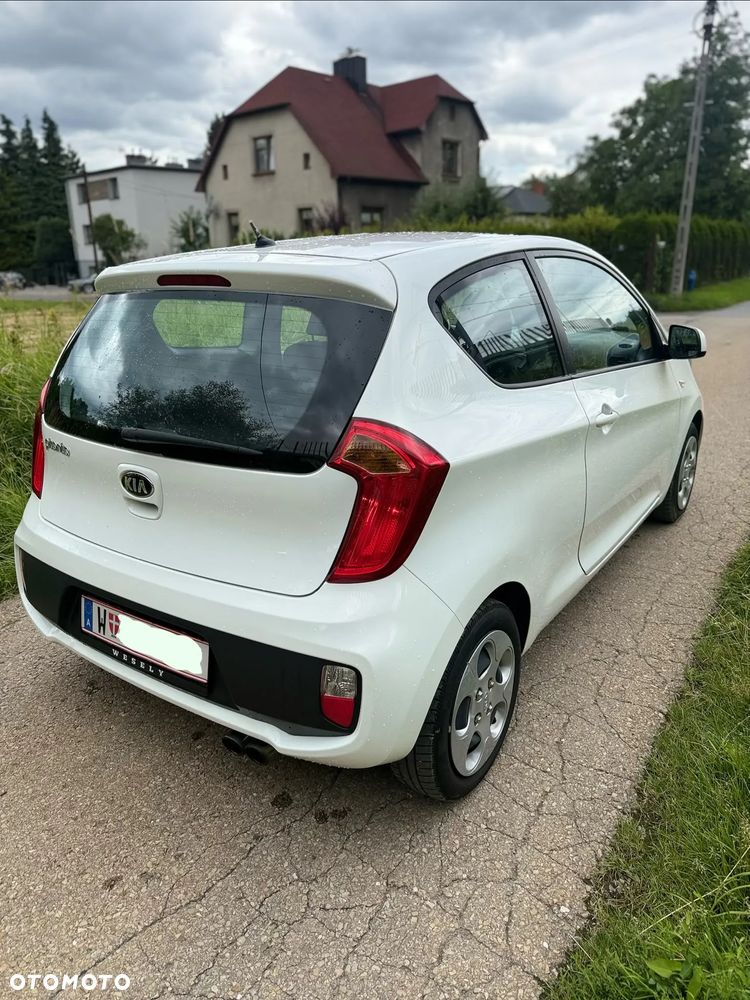 Kia Picanto 1.0 Dream Team Edition - 2