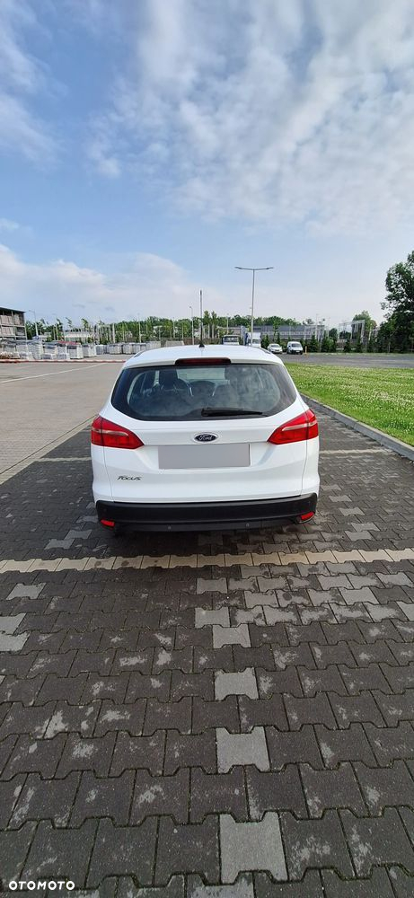 Ford Focus 1.5 TDCi Trend - 4