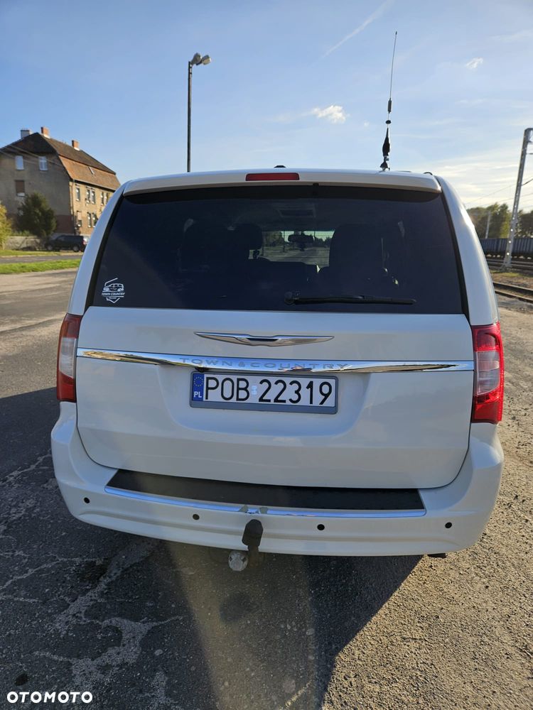 Chrysler Town & Country 3.6 Touring - 4