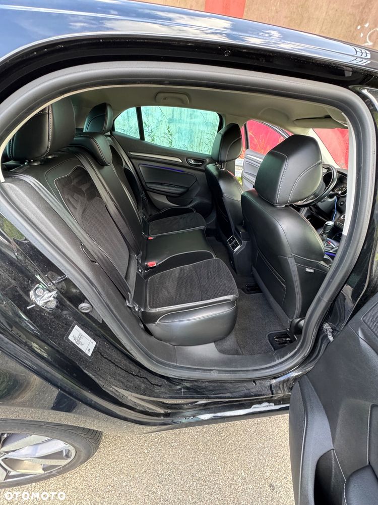 Renault Megane 1.6 dCi Bose - 11