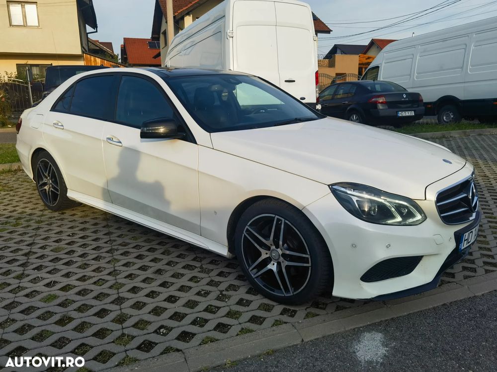 Mercedes-Benz E 220 BlueTEC 9G-TRONIC Elegance - 3