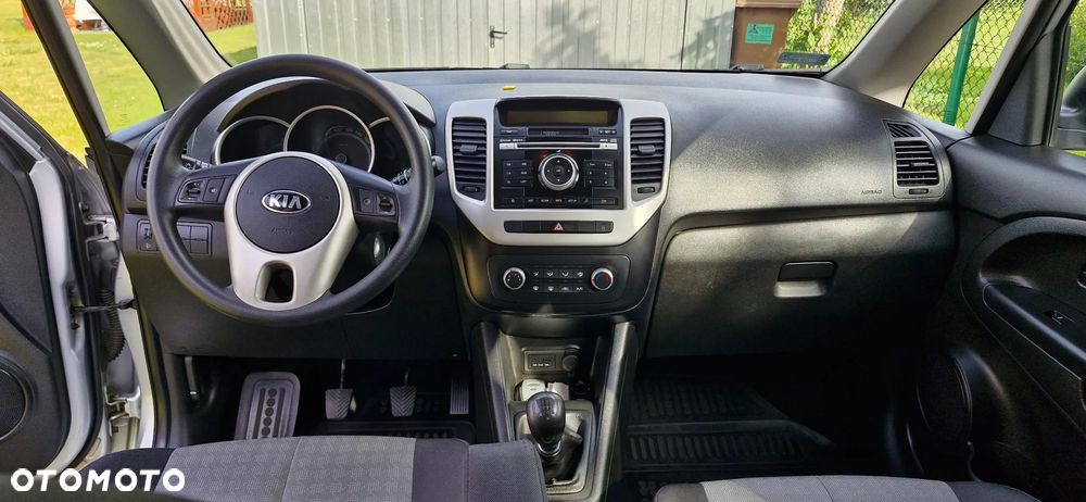 Kia Venga 1.4 CRDi L - 8