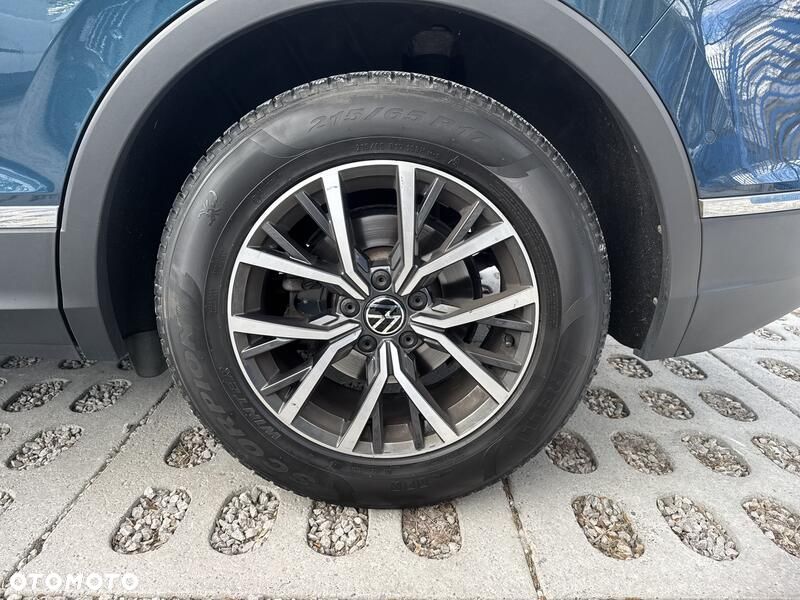 Volkswagen Tiguan - 8