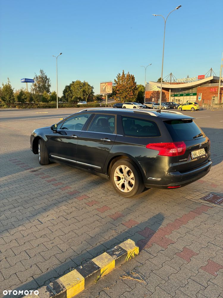 Citroen C5 2010 photo 3