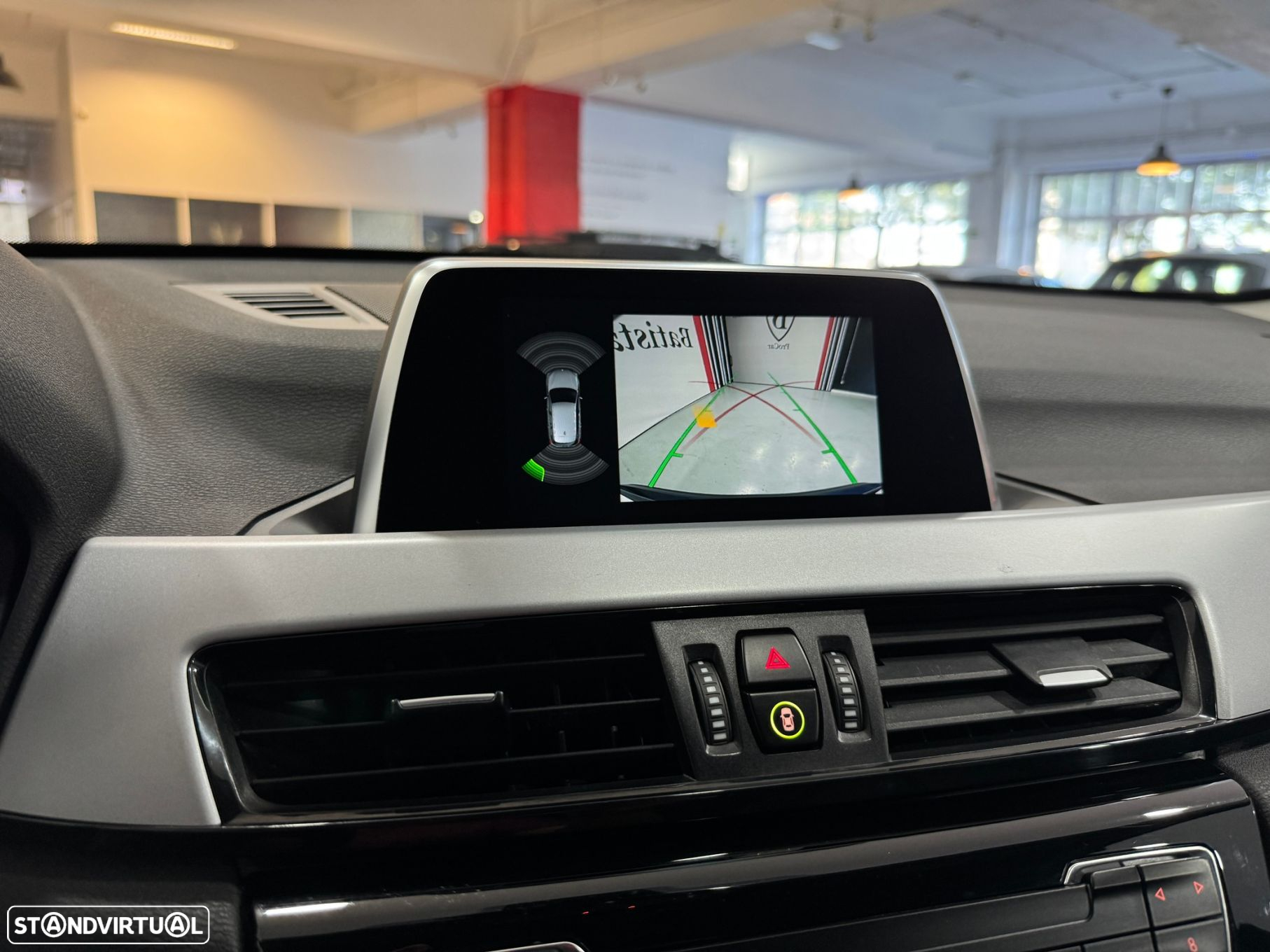 BMW X1 16 d sDrive Advantage - 27