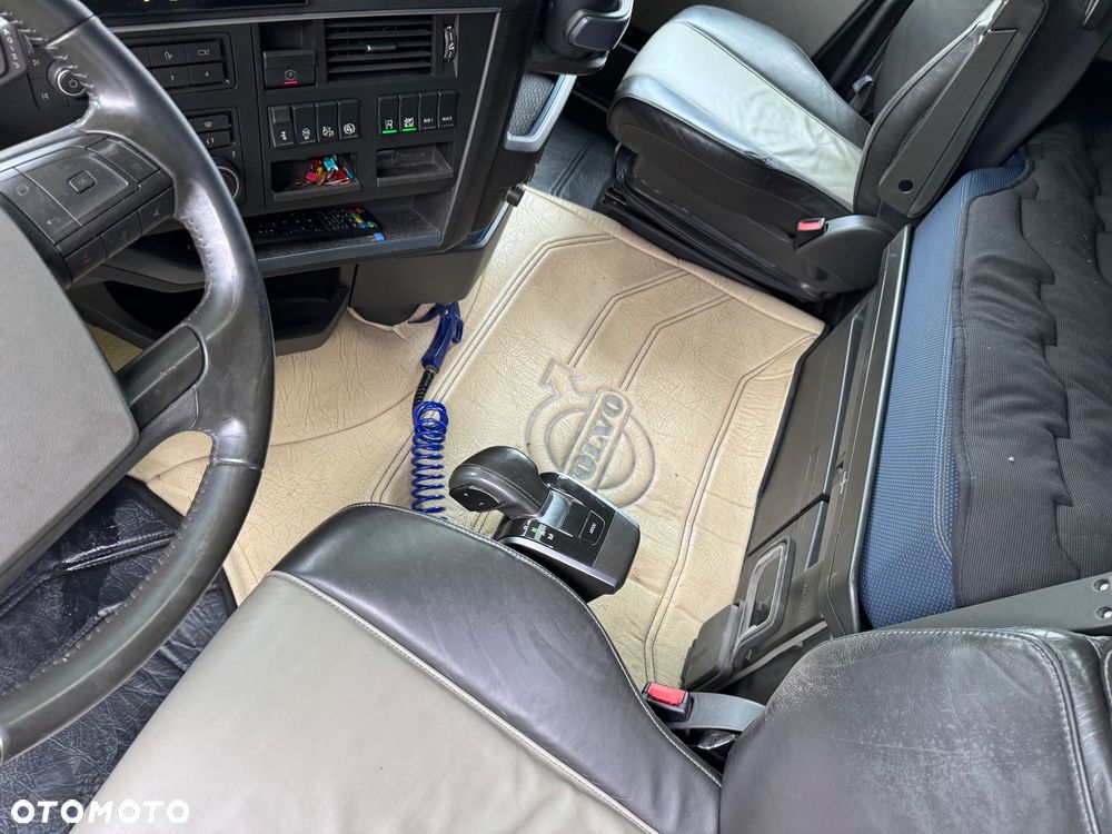 Volvo - 20