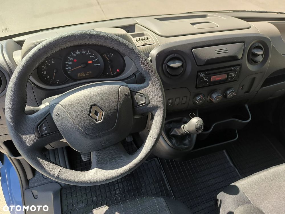 Renault Master - 24