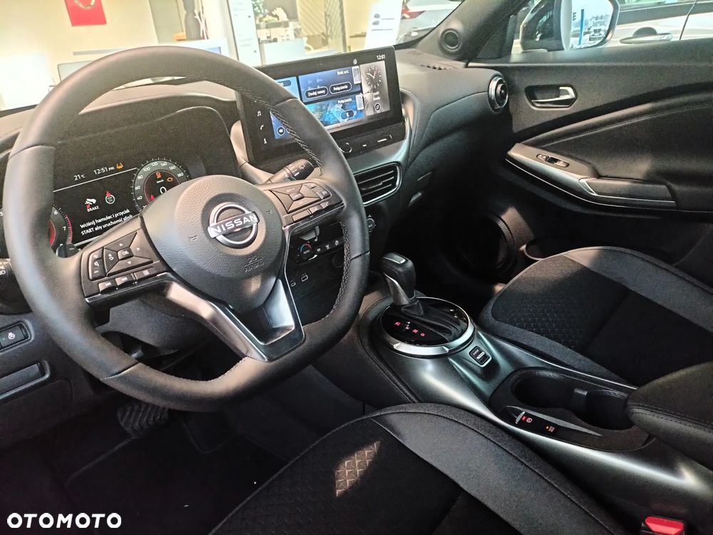 Nissan Juke 1.0 DIG-T N-Connecta DCT - 11