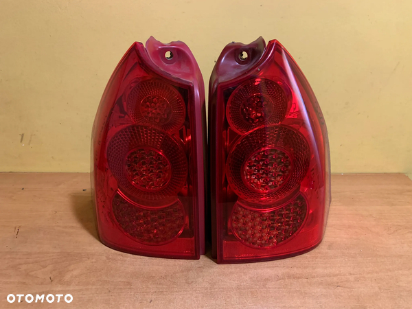PEUGEOT 307 SW LIFT LAMPA LEWA TYLNA
