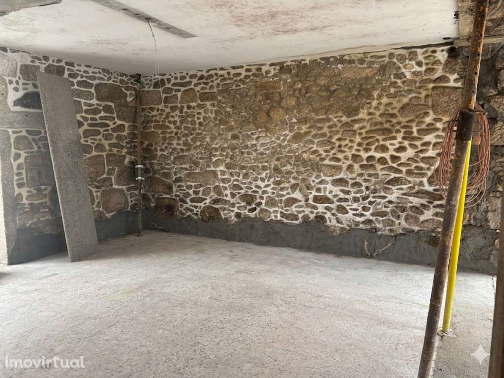 Moradia em Banda T2 Venda em Barroselas e Carvoeiro,Viana do Castelo - Grande imagem: 2/19