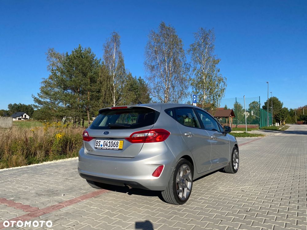 Ford Fiesta - 11