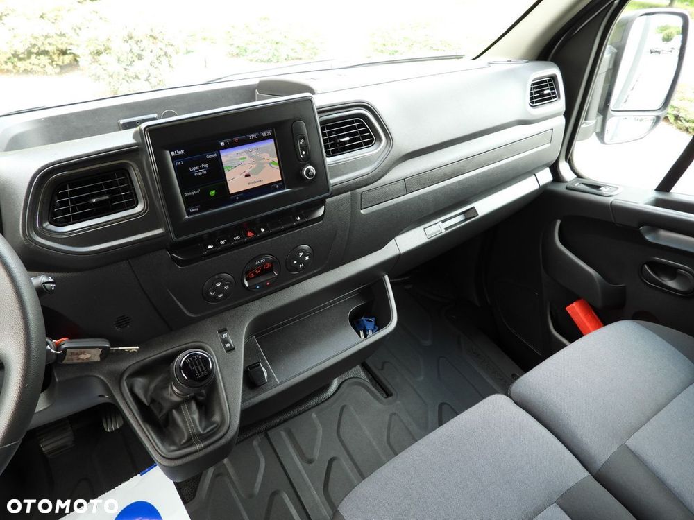 Renault MASTER PLANDEKA 10 PALET TEMPOMAT NAWIGACJA LEDY PNEUMATYKA KLIMATYZACJA  165KM - 33