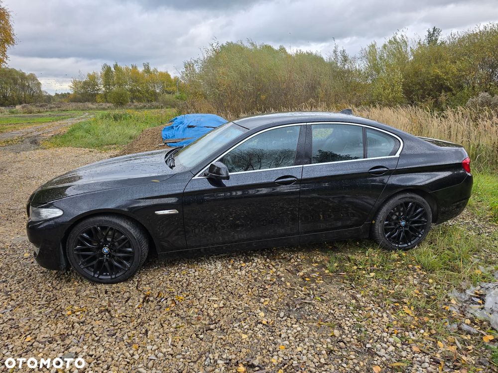 BMW Seria 5 520i - 18