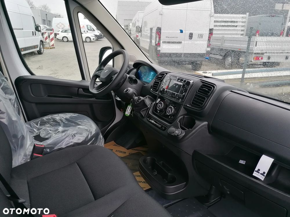 Peugeot Boxer Furgon L3H2 2.2 H3-POWER 140KM MT6 - 5