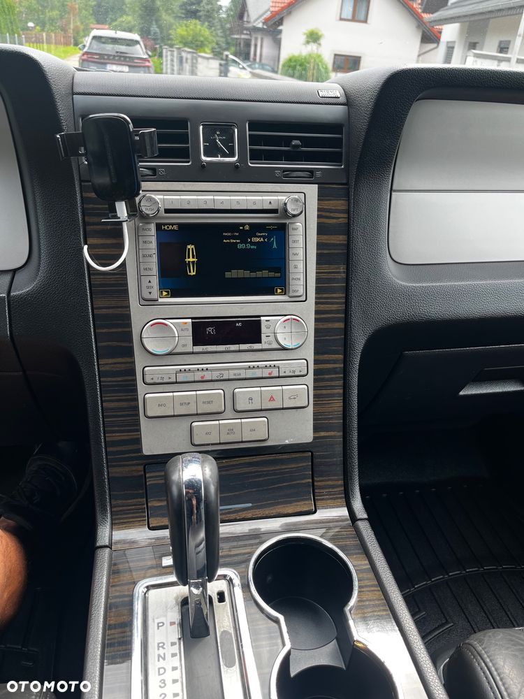 Lincoln Navigator 5.4 4x4 - 13