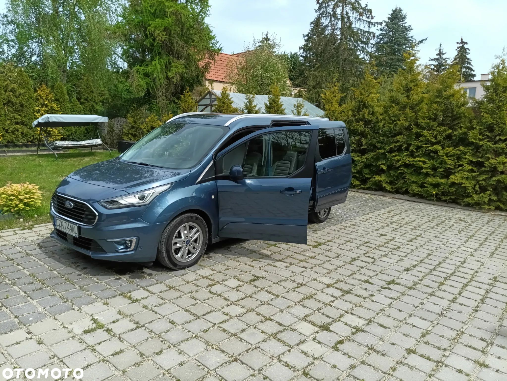Ford Tourneo Connect 1.5 EcoBlue Titanium - 1