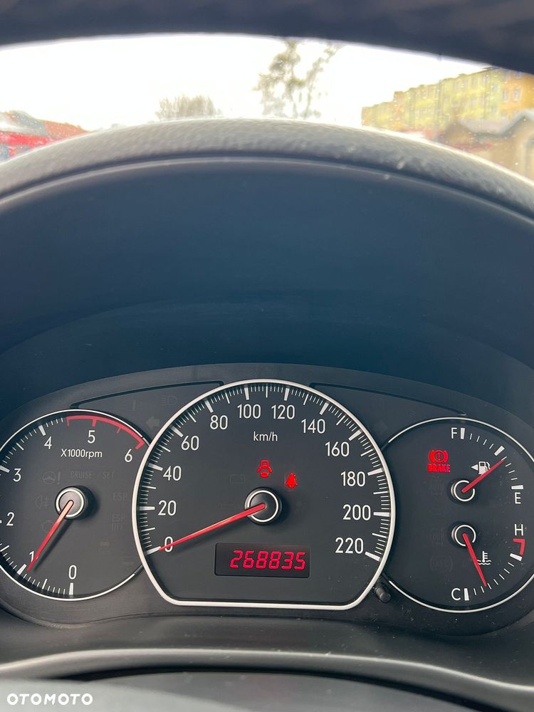 Suzuki SX4 1.9 DDiS DPF 4x2 Comfort - 9