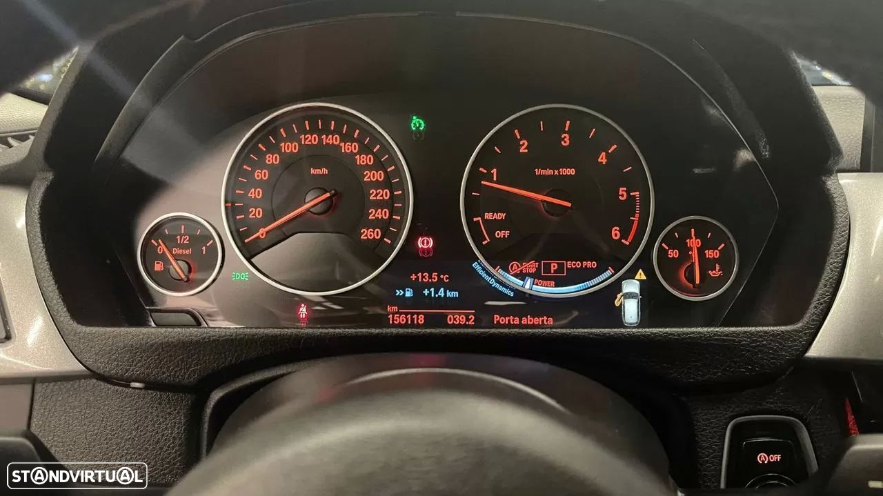 BMW 320 d Touring ED Line Luxury Auto - 26