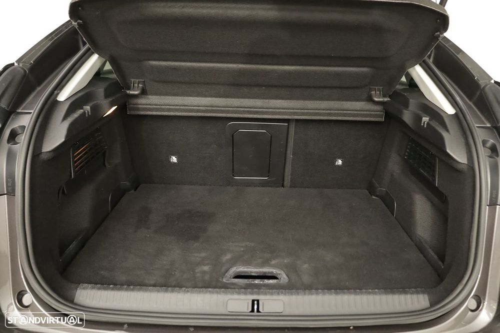 Citroën C4 1.2 PureTech Shine EAT8 - 24