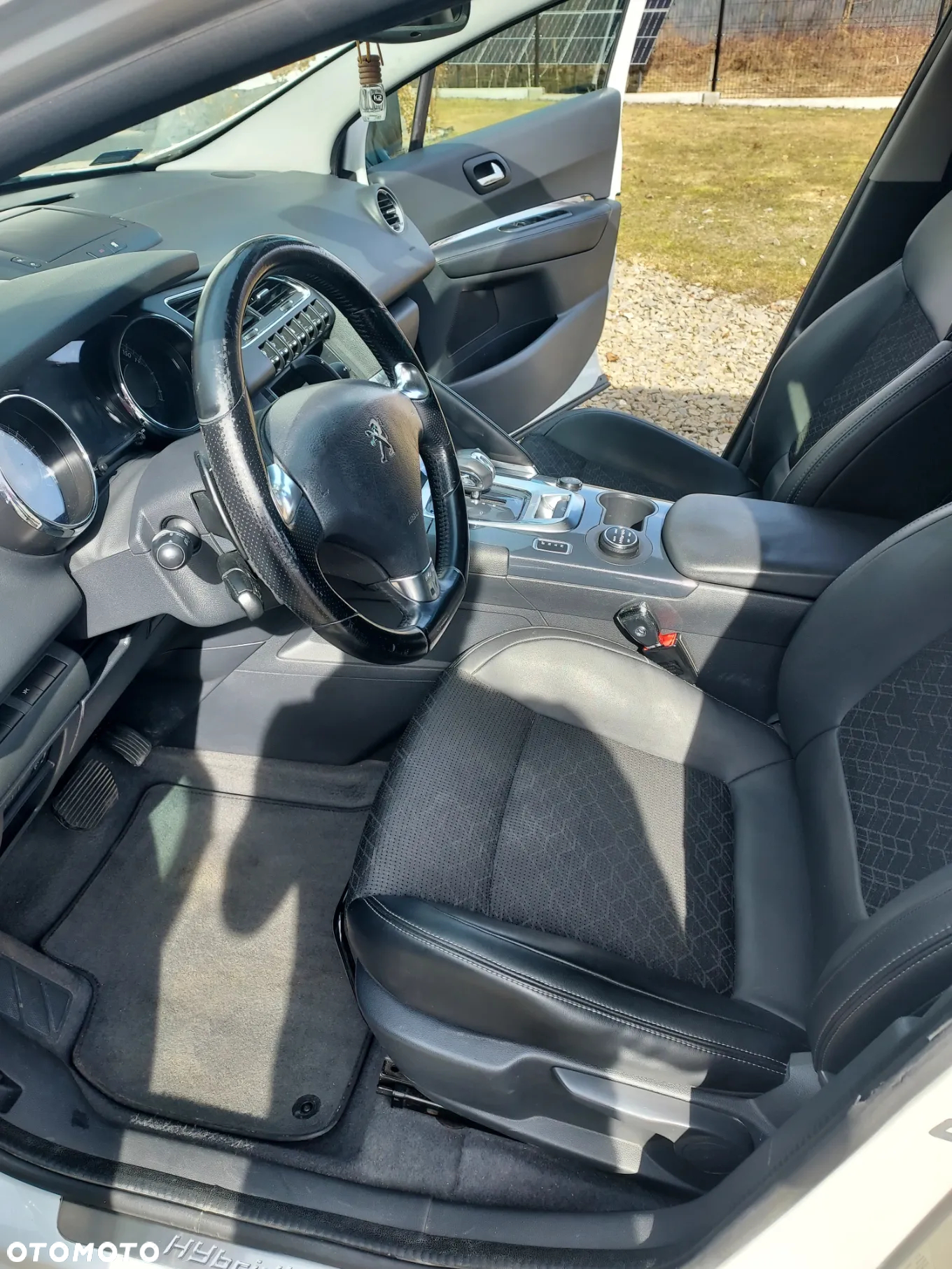 Peugeot 3008 2.0 HDi HYbrid4 - 6